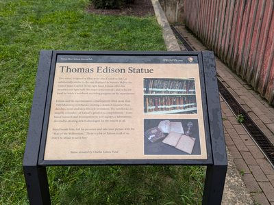 Thomas Edison Statue