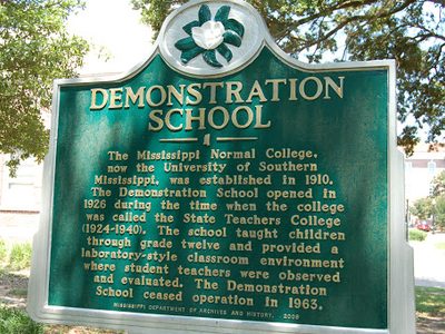 Demonstration School