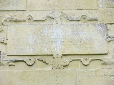 Description on the Castle