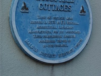 Woodfield Cottages, plaque