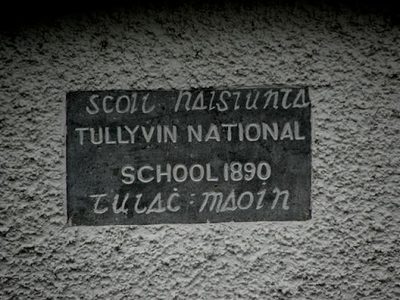 Plaque, Tullyvin National School