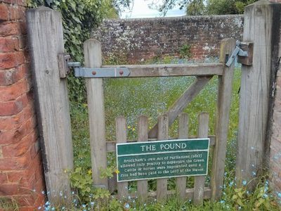 The Pound Plaque