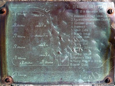 A plaque on a cairn in Denholm