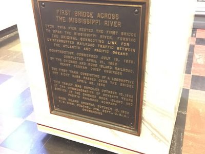 First bridge across the Mississippi River