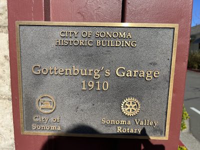 Gottenburg's Garage, 1910