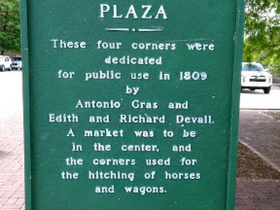 Gras-Devall Plaza
