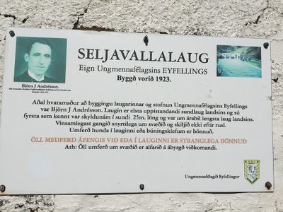 SELJAVALLALAUG pool