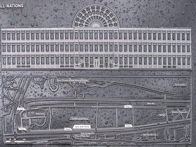 Plaque showing location of Great Exhibition in Hyde Park