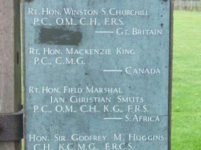 Plaque for four Prime Ministers