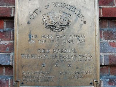 Gheluvelt Park - plaque on main gate, Barbourne Road, Worcester
