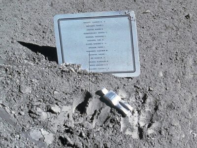 Fallen Astronaut Memorial