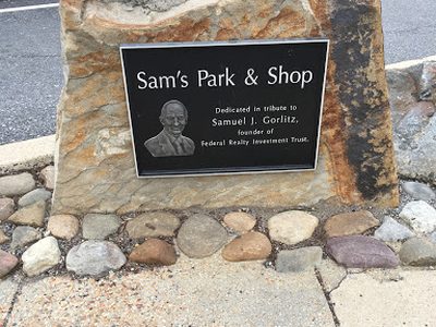 Sam's Park & Shop