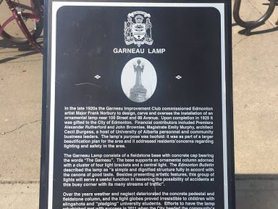 Garneau Lamp