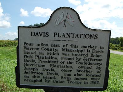 Davis Plantations