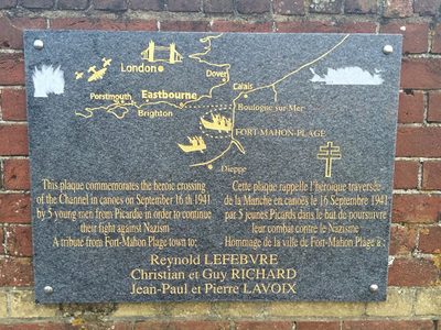 Heroic Crossing of the Channel in Canoes