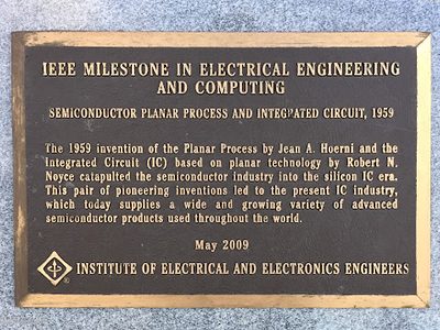 Semiconductor planar process and integrated circuit, 1959