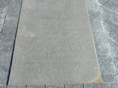 Cornelis Lely statue dedication by Queen Juliana