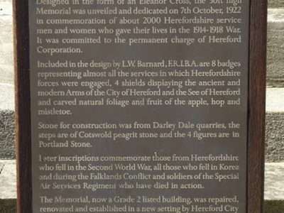 Descriptive plaque on Hereford War Memorial