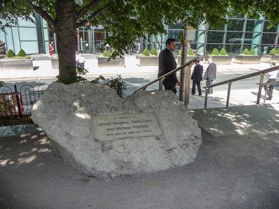 Memorial Plaque, Canada Square, Canary Wharf, London