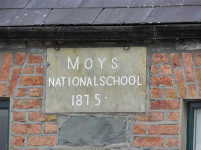 Plaque, Moys National School