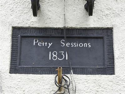 Petty Sessions Plaque, Fivemiletown