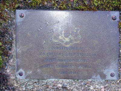 Plaque by Kylerhea River footbridge