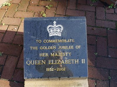 Golden Jubilee plaque on Beverley Road