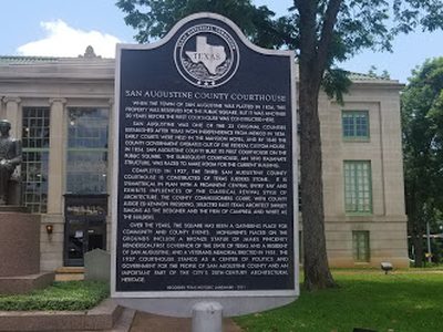 San Augustine County Courthouse