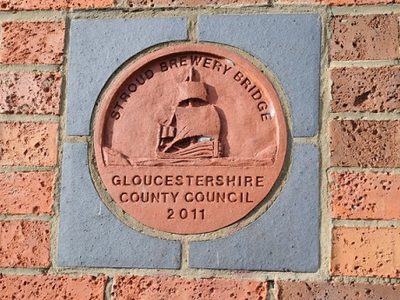 Plaque on Stroud Brewery Bridge