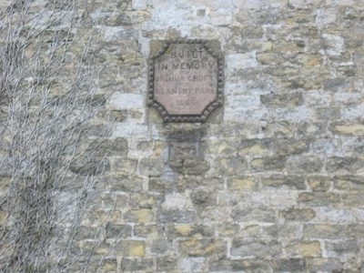 Plaque  on  Howlgate  Farmhouse