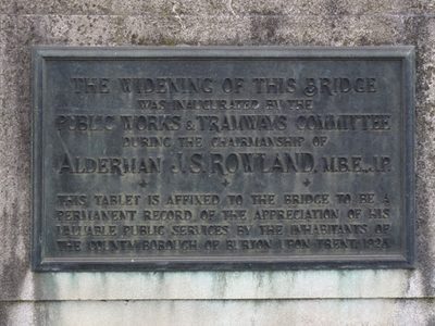 Commemorative plaque, Burton Bridge