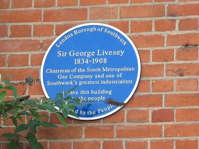 Blue plaque on the former Camberwell Library