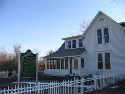 Stewart Farm / Memoir of Aura Stewart