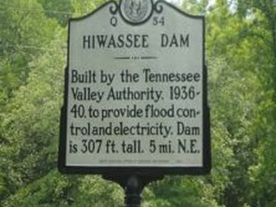 HIWASSEE DAM