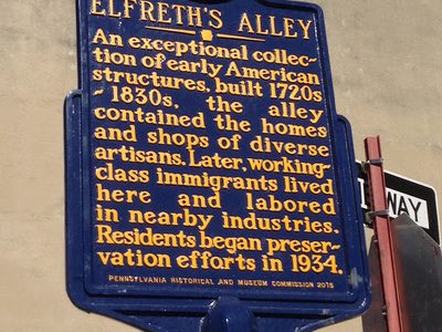 Elfreth's Alley - one of the oldest street still in existence today