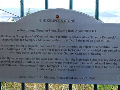 Plaque at the Kempock Stone