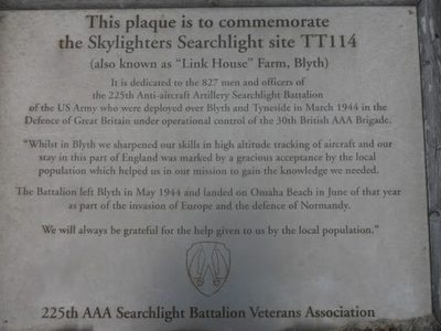 Plaque commemorating the Skylighters Searchlight  site TT114, Blyth