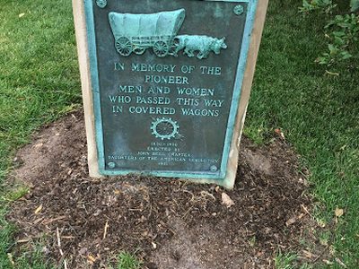 In Memory Of The Pioneer Men and Women