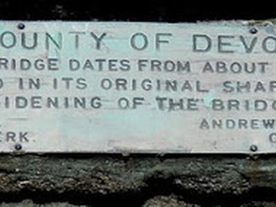 Sidford Bridge plaque, Sidford
