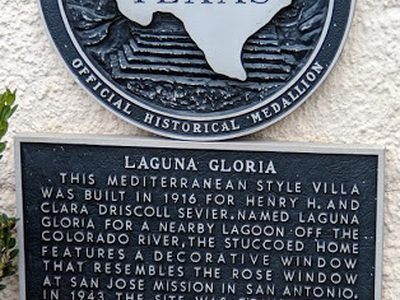 Laguna Gloria