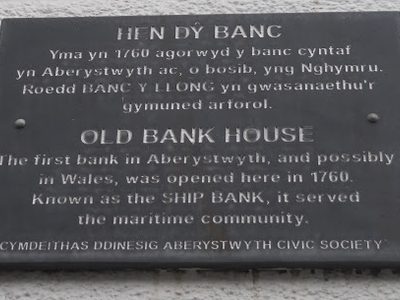 Old Bank House