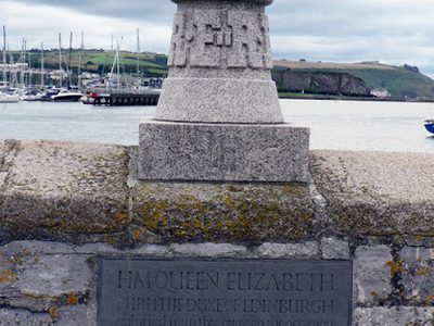 Commemorative plaque and granite crown - Plymouth Barbican