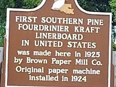 First Southern Pine Fourdrinier Kraft Linerboard in United States