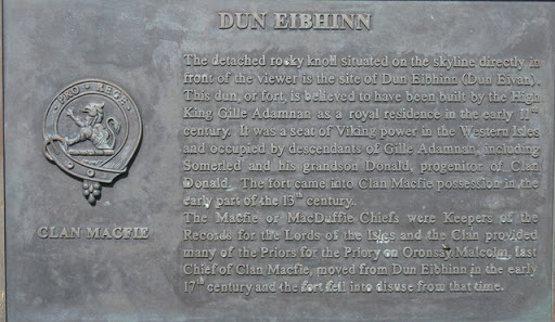 Dùn Eibhinn plaque