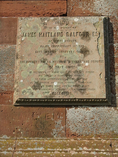 Plaque on the Balfour Monument on Blaikie Heugh