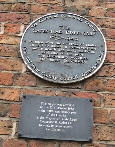 Plaque on the Gateshead Dispensary