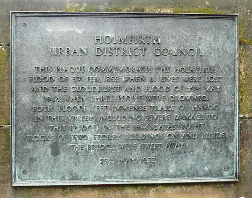 Flood memorial plaque on the Victoria Street Bridge