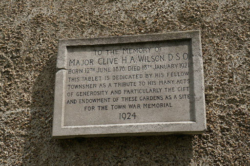 Plaque to Major Clive H A Wilson DSO