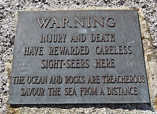 Peggy's Cove Warning