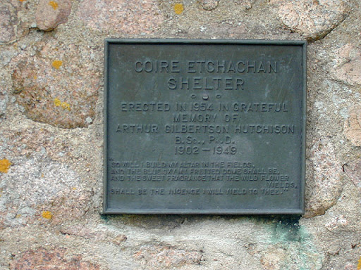 Plaque on the Hutchison Memorial Hut